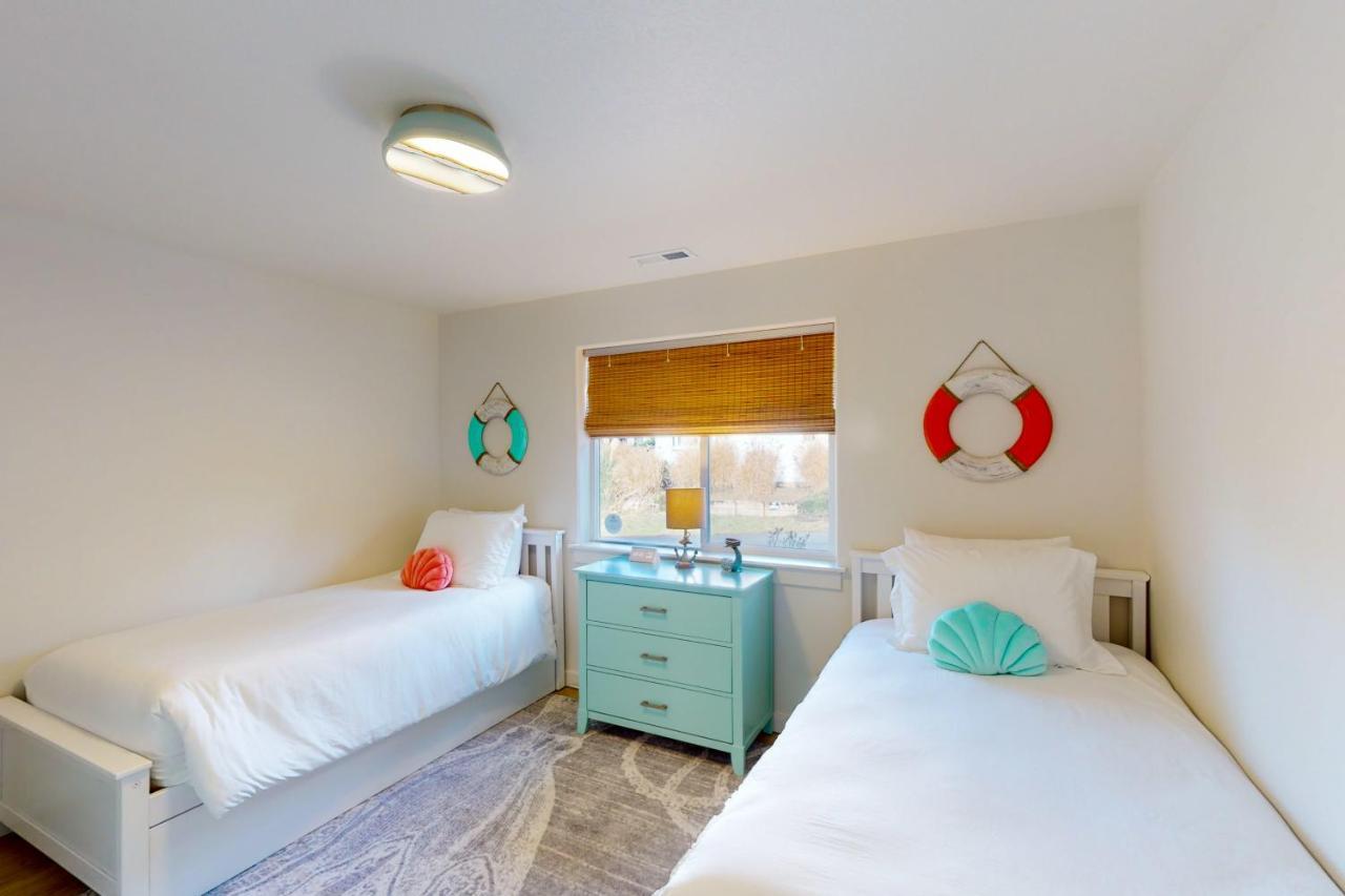 Villa Turquoise Dreams Lincoln City Exterior foto