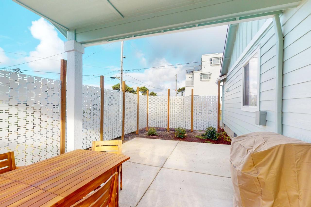Villa Turquoise Dreams Lincoln City Exterior foto